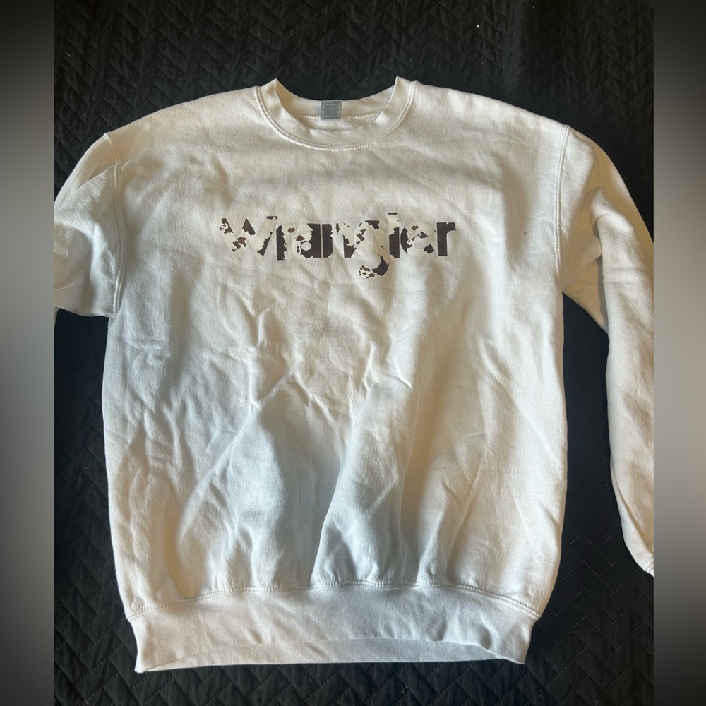 Wrangler graphic crewneck size medium